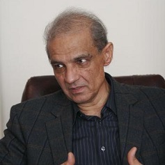 گفتگوی آگروفودنیوز با دکتر پرویز جهانگیری ، رئیس هیئت مدیره گروه صنعتی پارس استا